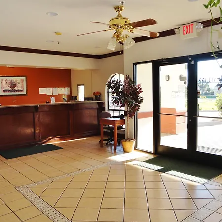 Americas Best Value Inn - Brownsville-2