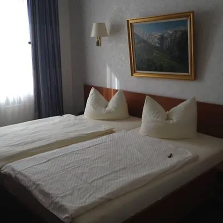 Hotel Schumacher Duesseldorf-2