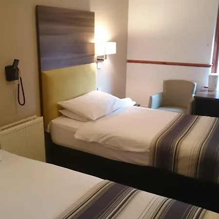 Livingston Lodge Hotel-2