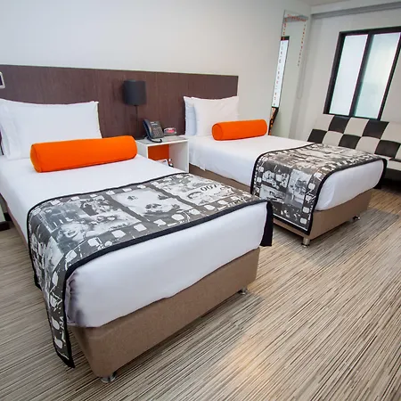 Hotel Dc Feria-3