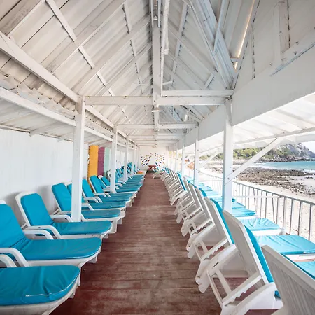 Xanadu Beach Resort-3