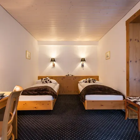 Hotel Oberland-3