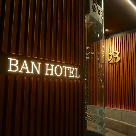 Business Hotel Ban-2