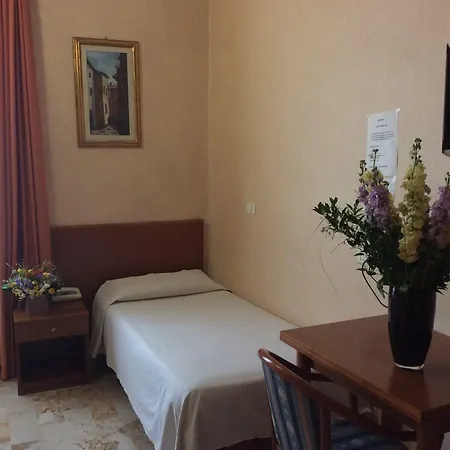 Hotel Astor-2