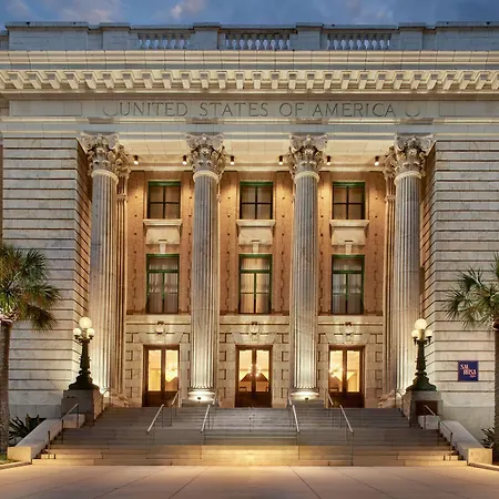 Le Meridien Tampa, The Courthouse-2