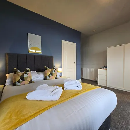 Beach Hotel Torbay B&B-3