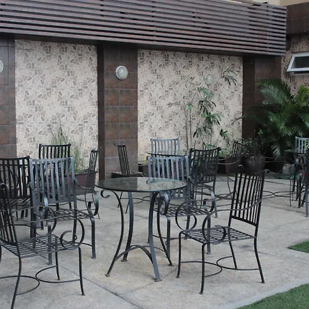 Shaw Residenza-3