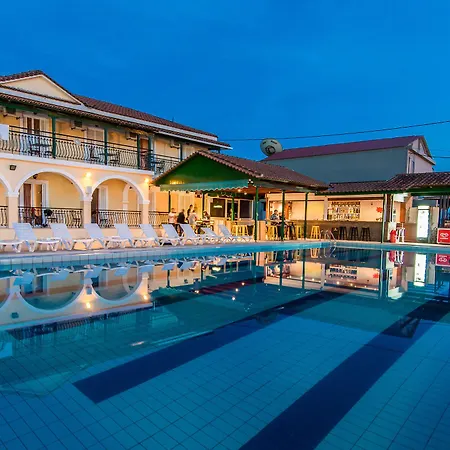 Perkes Hotel Complex (Adults Only)-2