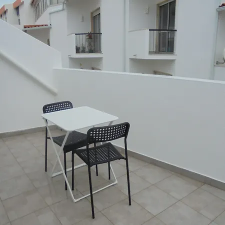 Lagos City Center Guest House & Hostel-3