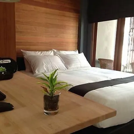 5Ive Beach House Hotel-2
