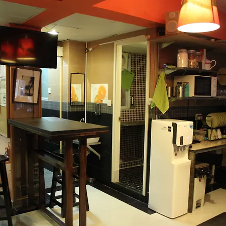 Hong Kong Hostel-2