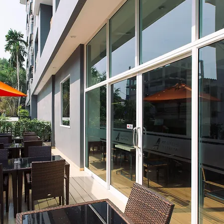 Adelphi Pattaya-3