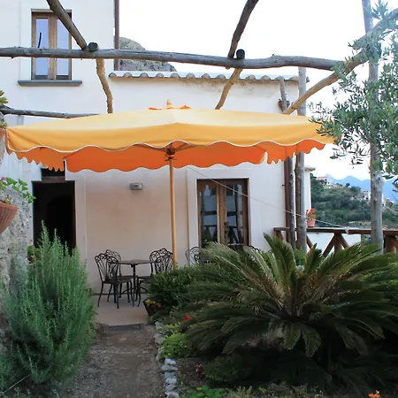 L'Antico Borgo Dei Limoni-2