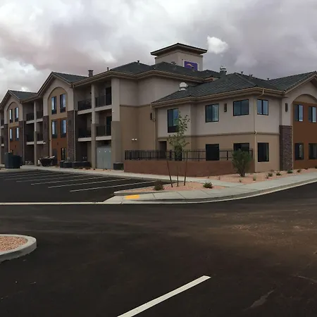 Sleep Inn & Suites Page At Lake Powell-2