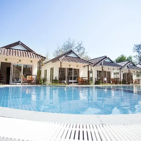 Sea Breeze Resort-3