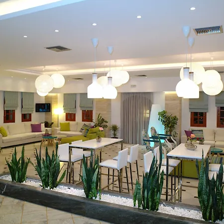 Cooee Kyknos Beach Hotel & Bungalows-3