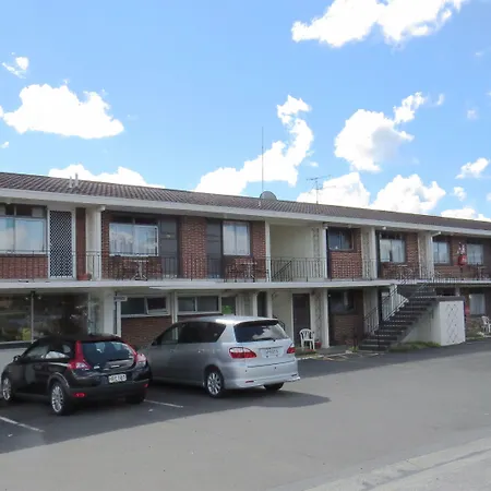 Kuirau Park Motor Lodge- Thermal Mineral Pool-2