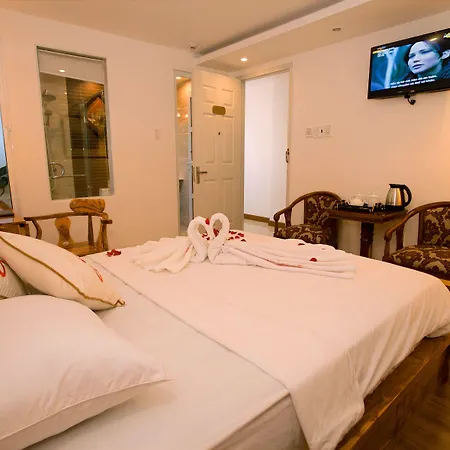 Rex Hotel & Apartment-3