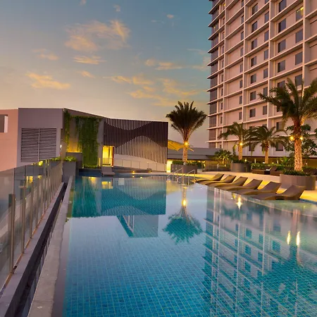 Holiday Inn & Suites Jakarta Gajah Mada By Ihg-2