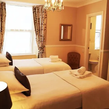 The Thornhill-3