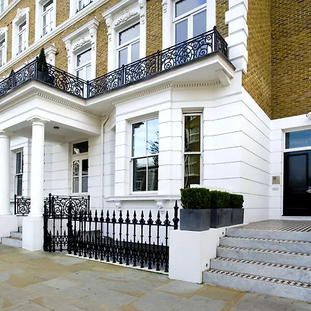Templeton Place By Supercity Aparthotels-3