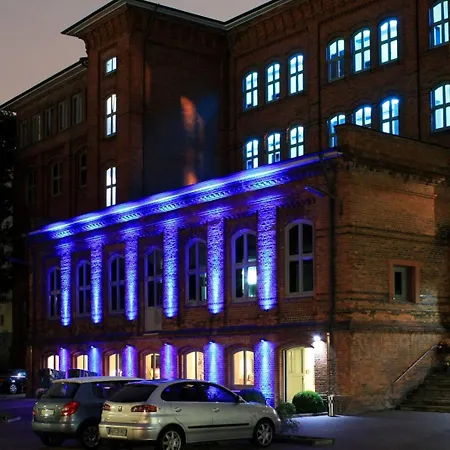 Hotel Volksschule-2