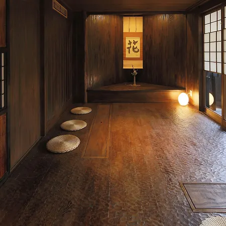 Kyomachiya Ryokan Sakura Urushitei-2
