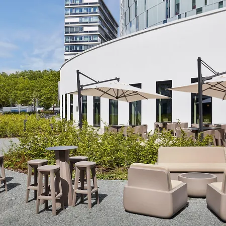 Holiday Inn Hamburg - City Nord By Ihg-2
