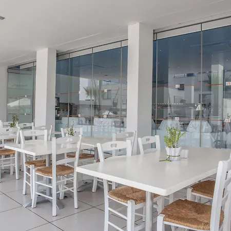 Tsokkos Holidays Hotel Apartments-3