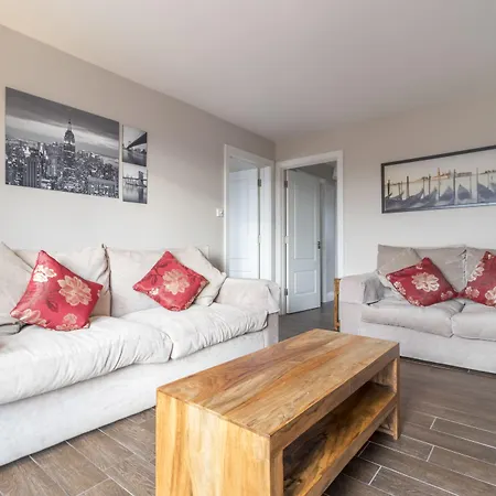 Broc House Suites-3