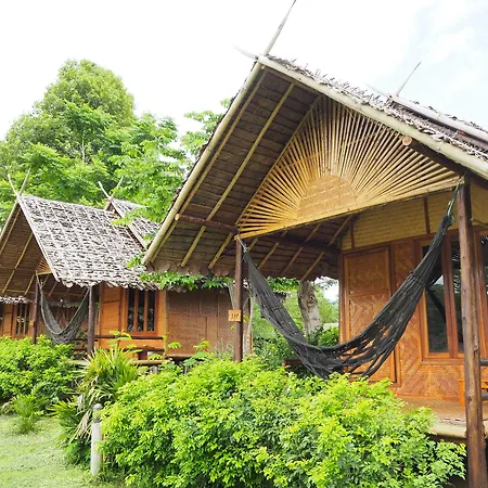 Pai Country Hut-2