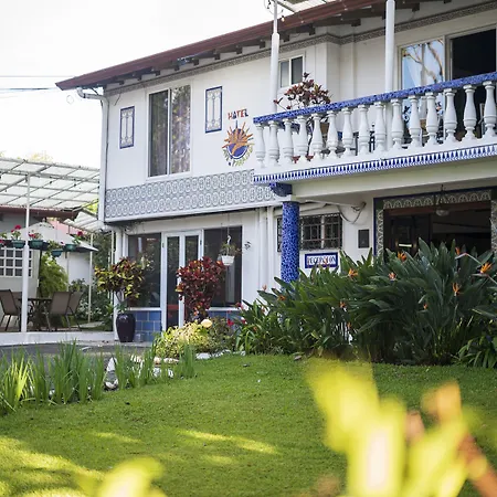 Hotel Ave Del Paraiso-3