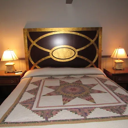 Emerald Bay Lodge-3