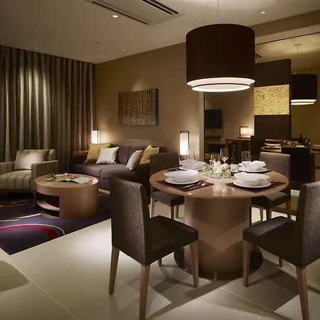 Oakwood Premier Tokyo-3