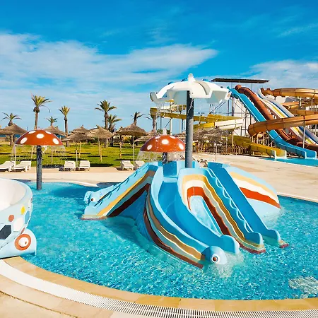 Tui Magic Life Skanes-2