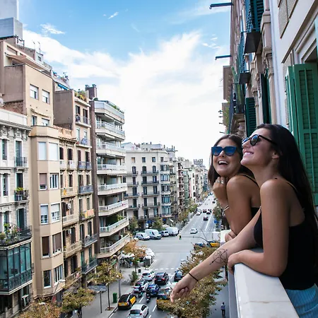 Sant Jordi Hostels Rock Palace-3