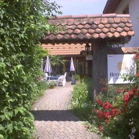 Hotel Blume-3