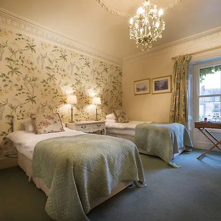 The Feathers Hotel, Helmsley, North Yorkshire - The Coaching Inn Group-2