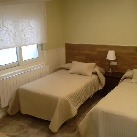 Hostal Vintage Santander-3