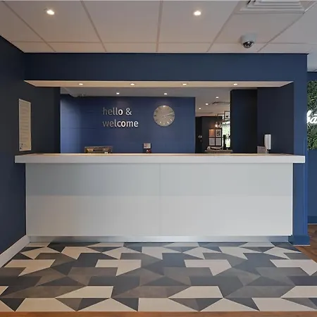 Travelodge Stratford Upon Avon-2