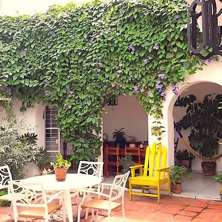 Casa Canario Hostel-2