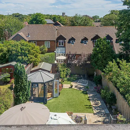Stour Lodge Guest House-3