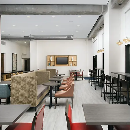 Holiday Inn Express Pensacola Downtown By Ihg-2