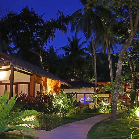 Last Frontier Beach Resort - Adults Only-3