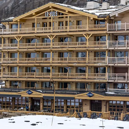 Le Yule Hotel & Spa-2