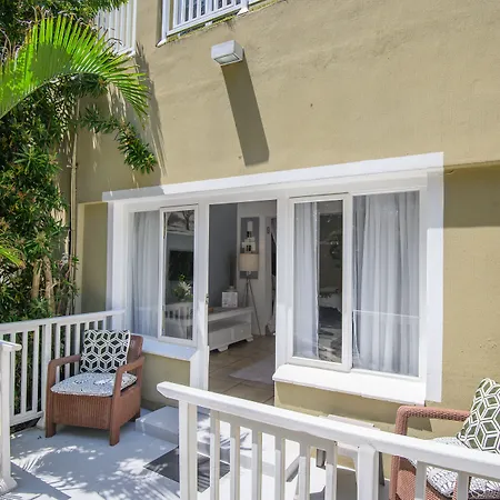 Caza Beach Guesthouse-3