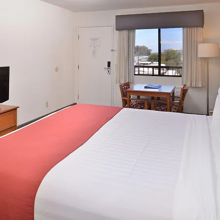 Pleasant Inn-3