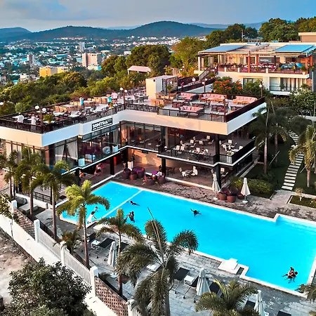 S79 Blue Lam Ha Pool-2