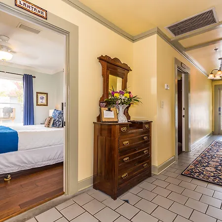 44 Spanish Street Inn (Adults Only)-3