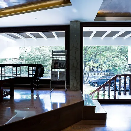 Treebo Grace Inn, 3 Min Walk From Promenade Beach-3